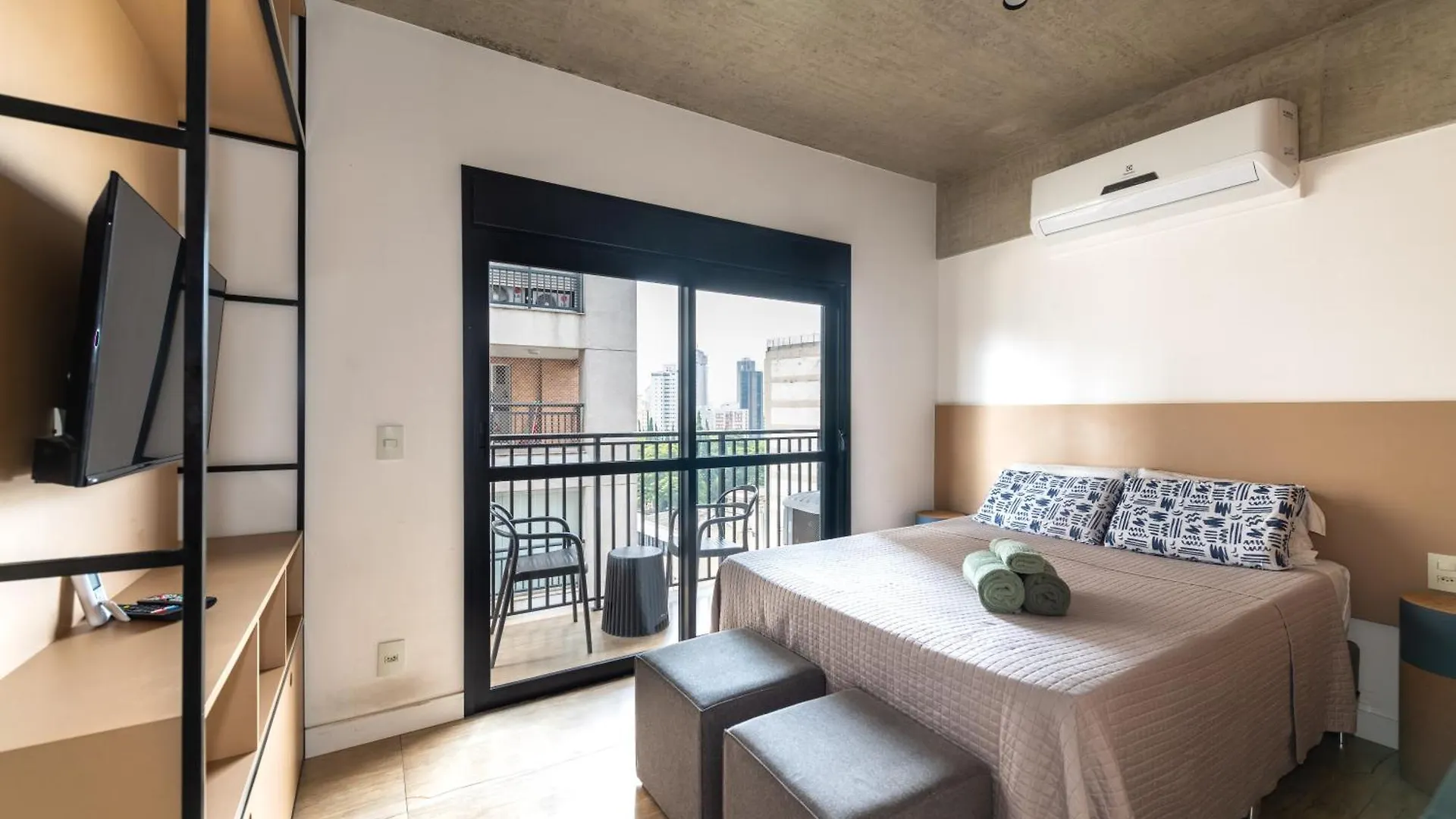 83 New Studio Next Paulista Av, Fast Wifi And Balcony São Paulo
